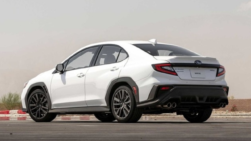 全新斯巴鲁WRX STI假想图，造型激进，输出近500匹