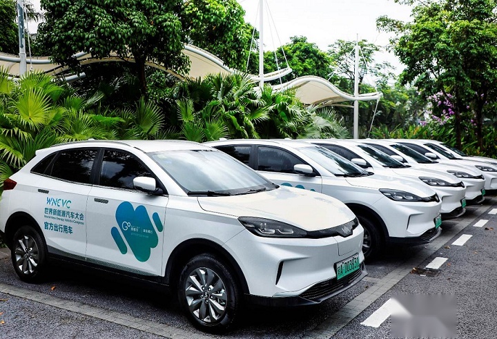 去年1万辆，今年增至2.5万，海南推广新能源汽车逐年加大力度