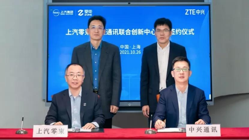 高德车道级导航发布；路虎新一代揽胜发布