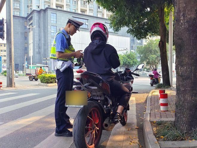 38年“禁摩令”将终结，全国各地区限行放宽，摩托车上牌仅1天