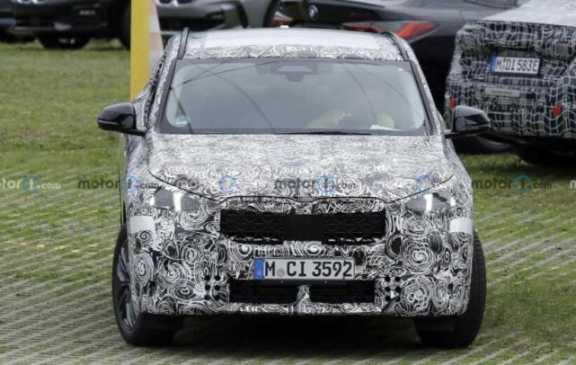 模仿宝马X4？变身溜背轿跑SUV，全新一代宝马X2谍照曝光