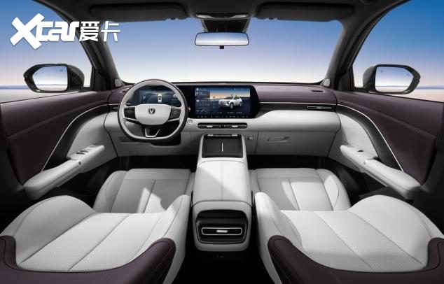 上市限时价7.99万元起,长安CS55蓝鲸超擎混动正式上市,四款配置可