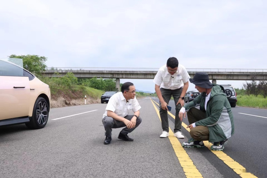 造车40年，为何长安花30亿修“烂”路？