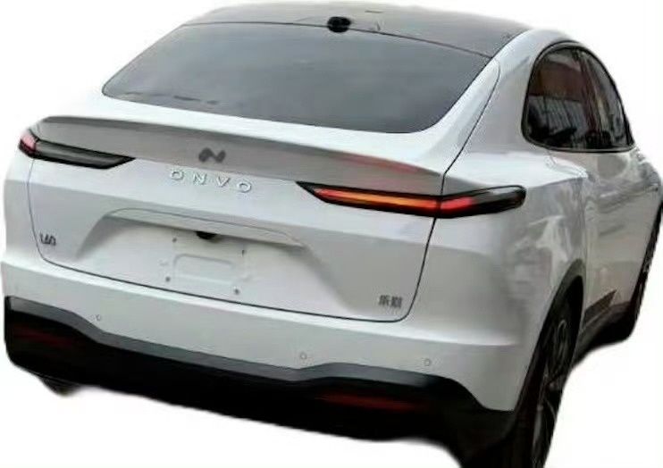 号称小米汽车最大对手！乐道L60实车亮相，空间能打赢Model Y？