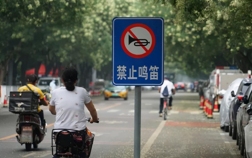 长沙城区6月15日起将禁止汽车鸣笛，有效期5年，对此你们怎么看？