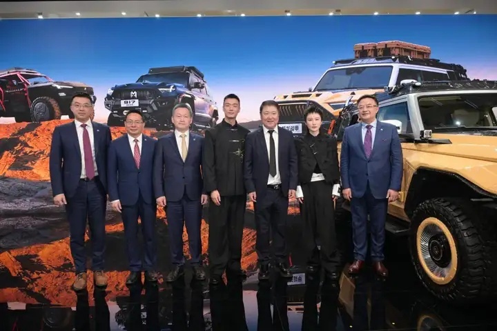 北京车展惊艳亮相：东风猛士科技携三款新品引领越野巅峰新潮流！