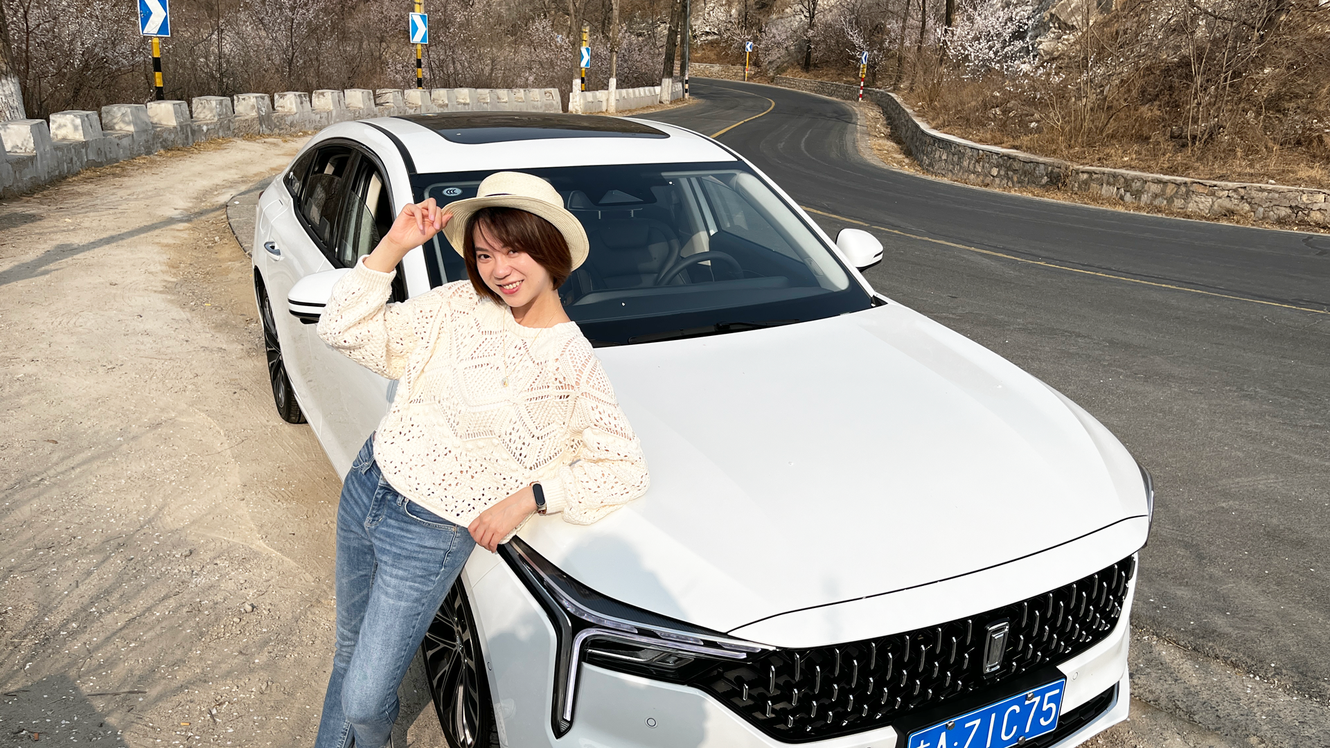 _Ї܇·MɽһС_vB70{