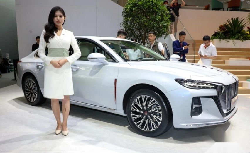 这可能是你能买到的最便宜中型车！红旗H5现最低仅9.98万起