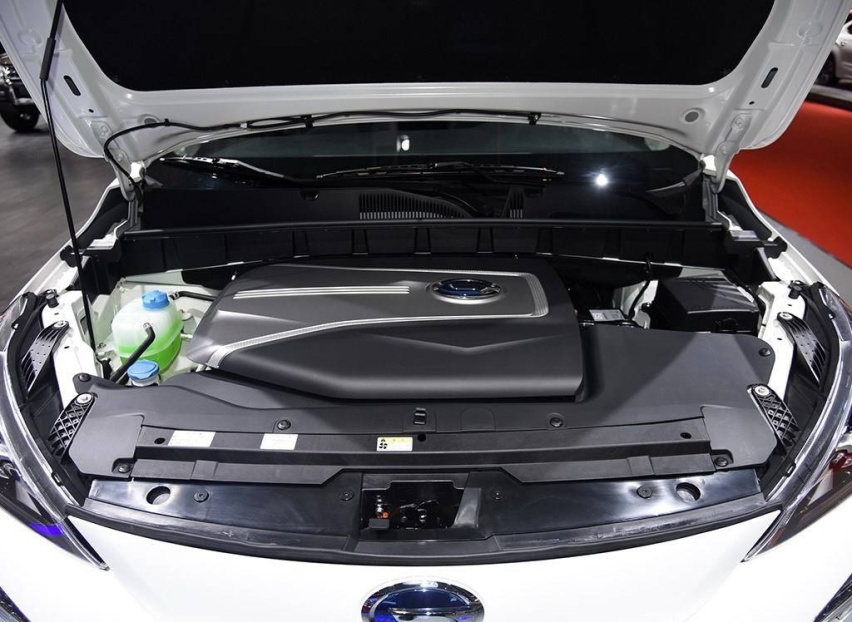 1024x0_1_q95_autohomecar__ChsEmly260KAf2MsAAK2kQvppl4040.jpg