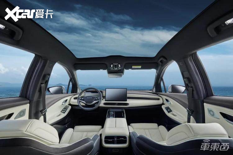 国内续航最长纯电车上市！广汽AION LX PLUS续航破千，28.66万起售