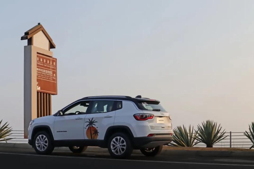 试驾新Jeep指南者四驱:你们管这叫中期改款?