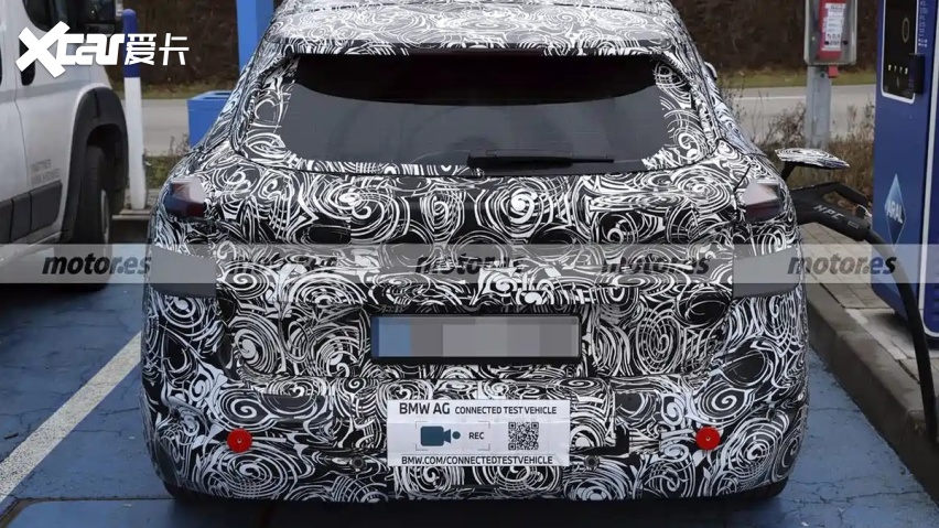 全新宝马iX1内饰曝光，延续iX3设计，或2027年发布