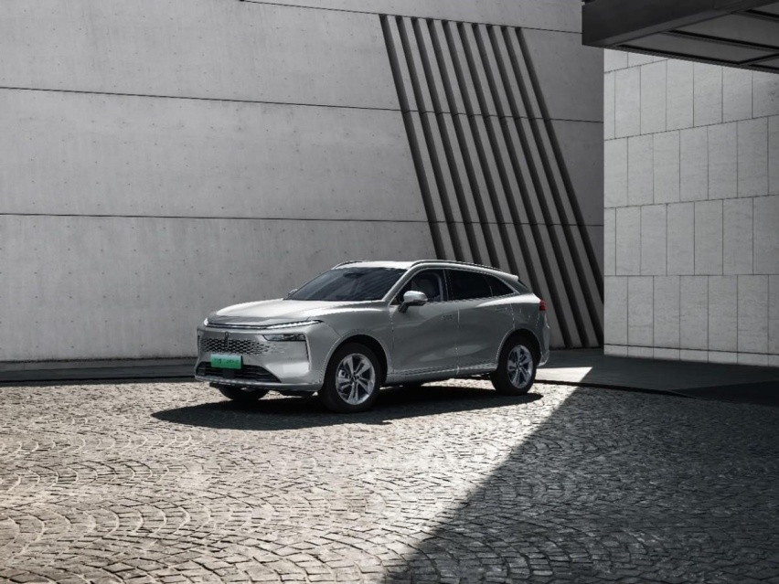 选家用SUV？不妨看看这三款，开一公里太划算了