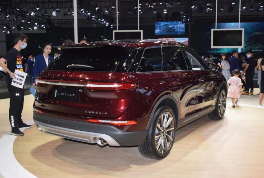20多万买豪华SUV，离打工人最近的就是这几款了