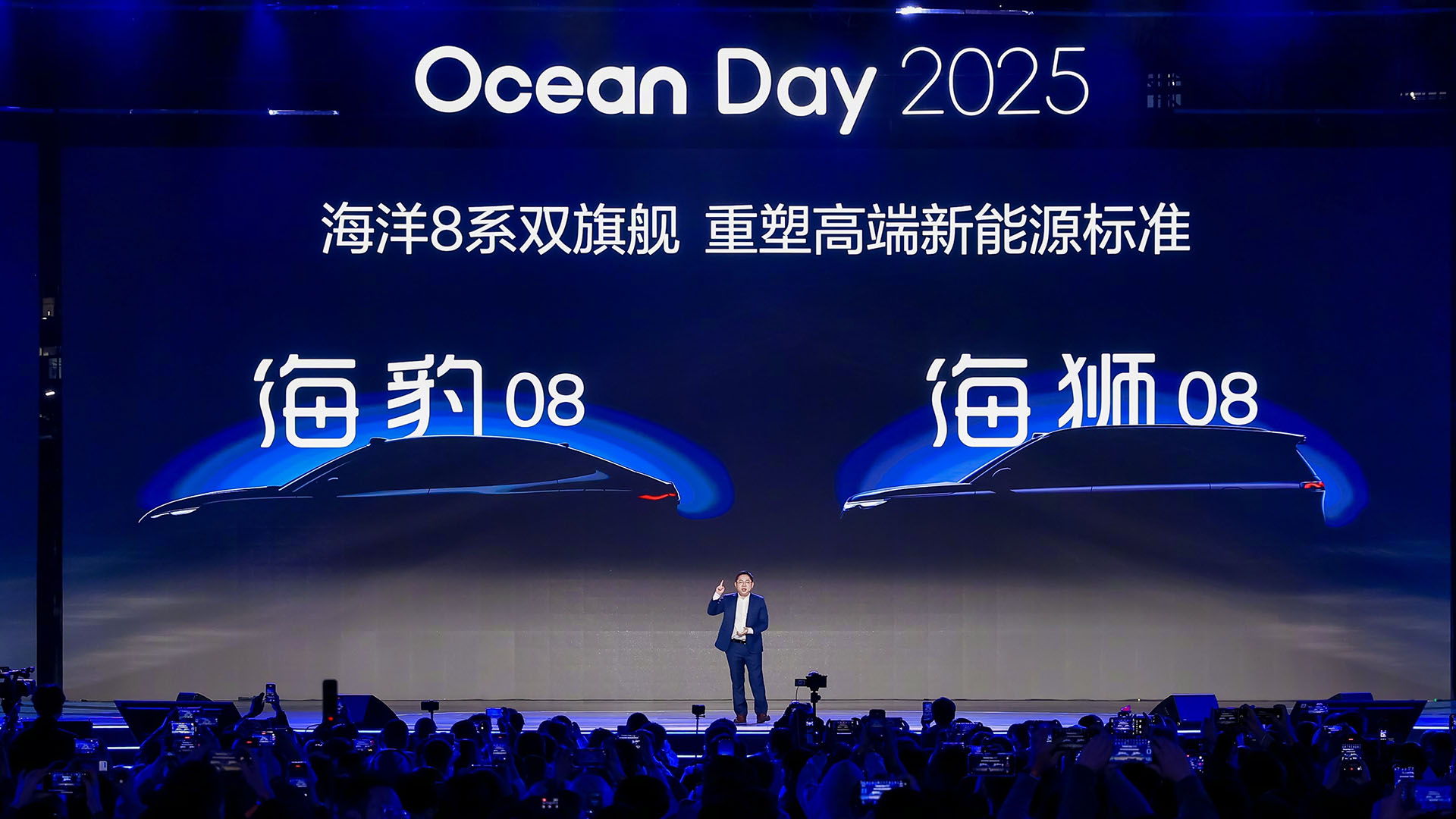 ���ǵϺ�����4�����죬����ͻ��600�򣬺��൥������100��