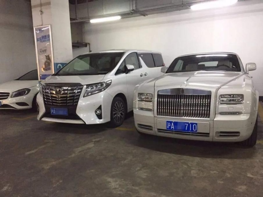 不是所有面包车都叫埃尔法