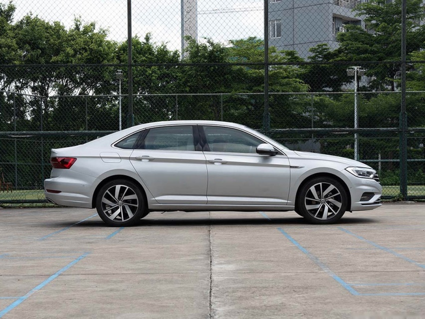 9.98万起轴距最长的3款A级车，第一名连老款雅阁都自愧不如