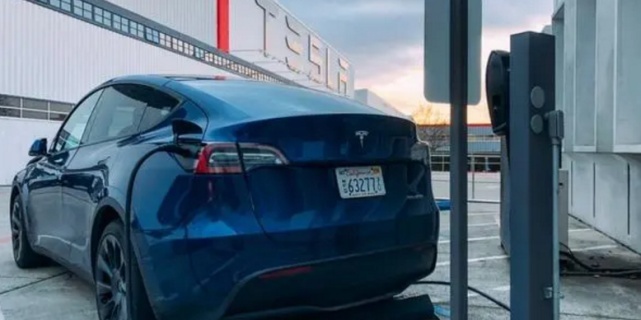 福特Mustang Mach-E和特斯拉Model Y，谁更优秀？