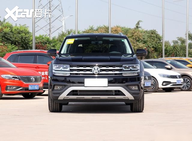 比如丰田汉兰达(参数|询价),大众途昂(参数|询价),还有刚刚上市的长安