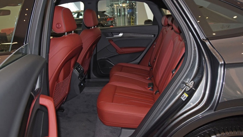 奥迪Q5L Sportback推特别版，比现款贵7千多了啥？