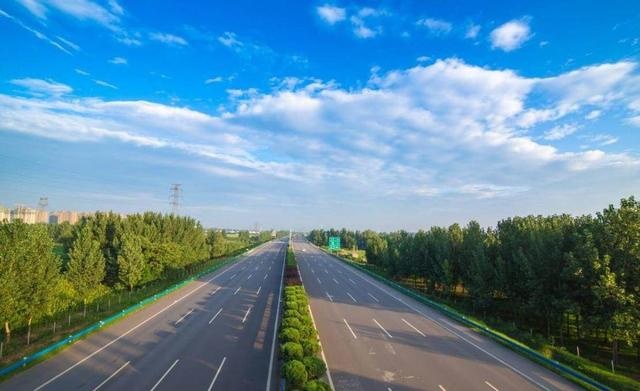 汽车空调究竟有多费油？懂车人教你几个小动作，制冷还省油30%
