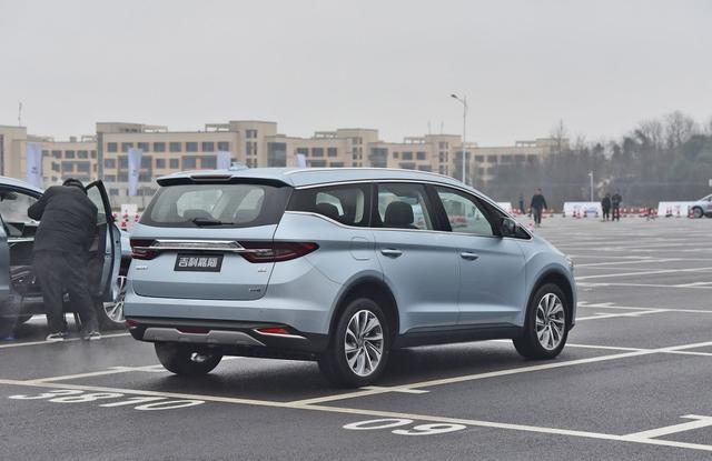 全家出行解决方案，盘点三款国产MPV，最低9万起