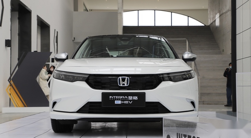 极致家用，还是运动健将？试驾广本型格HATCHBACK e:HEV