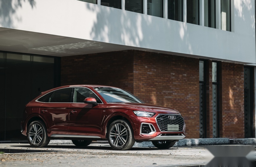 奥迪Q5L Sportback：豪华运动轿跑SUV的型格不止一面