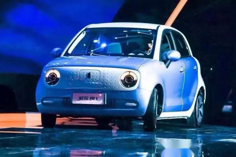 同样是小而精，北汽新能源LITE-R300与欧拉R1该如何抉