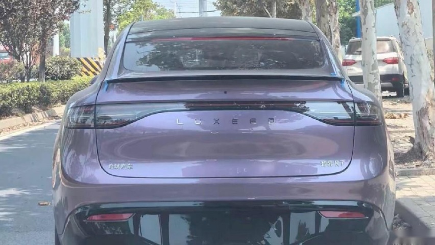 智界R7卖点只是802km续航？满血途灵比特斯拉好开