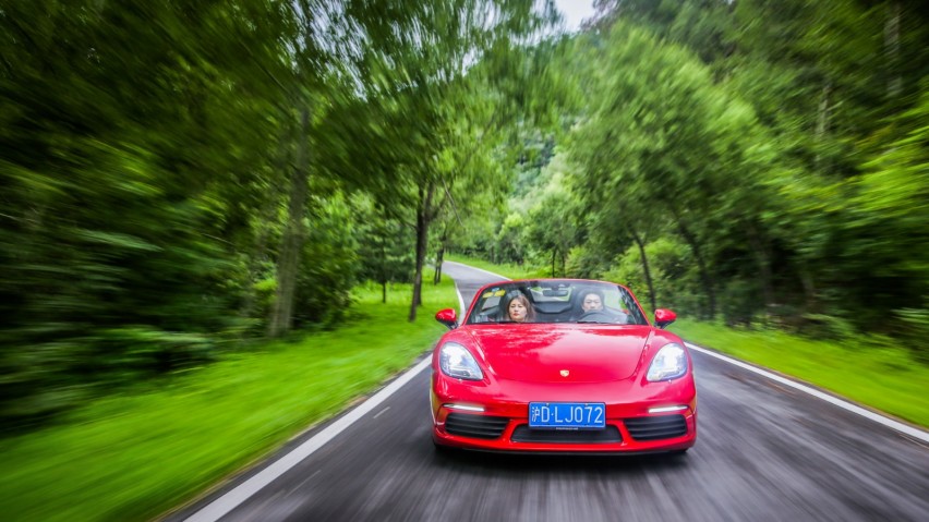 ​梦想并非遥不可及 试驾保时捷718 Boxster S