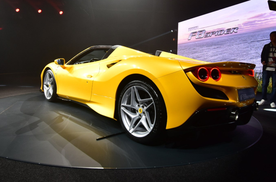 2020款法拉利F8 Spider