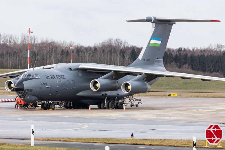 Hamburg Airport: Uzbekistan Air Force | Ilyushin IL-76MD I… | Flickr
