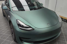 MODEL 3翡翠绿改色 特斯拉CARDA仪表盘改装