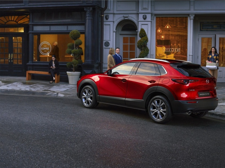 都是15万级个性SUV 马自达CX-30和领克02谁值得入手
