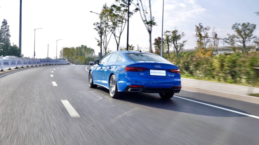 颜值“课代表” 试驾新奥迪A5 Sportback
