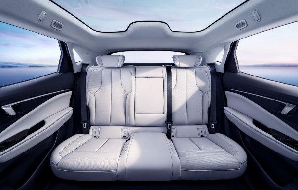 别克奥特能高档纯电轿跑SUV ELECTRA E4上市