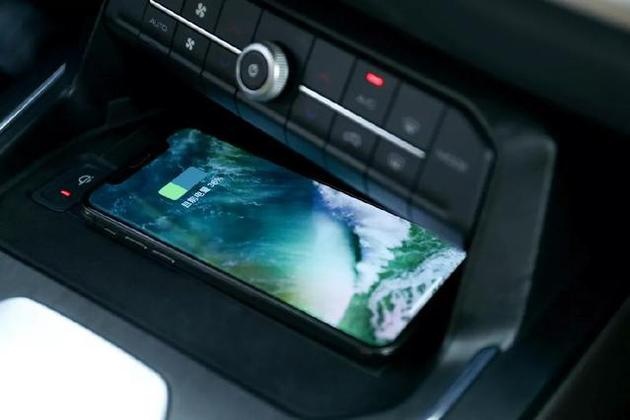 踏青季还差一台SUV，VV6对比CR-V，20万内选谁靠谱？