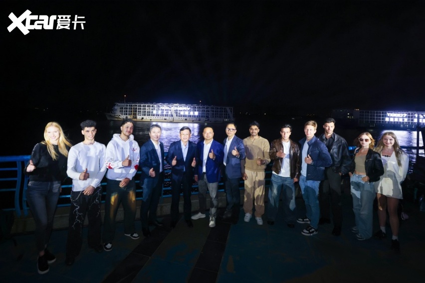 问鼎双百万 双虎耀全球 奇瑞瑞虎7 | 瑞虎5新品全球上市