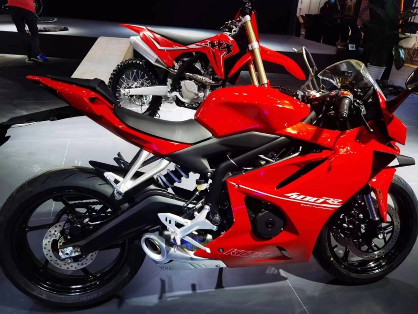 400cc四缸67匹马力，凯越400RR准备迎战ZX-4R