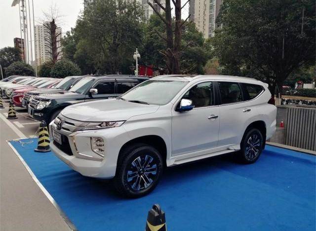 新款三菱帕杰羅·勁暢國內(nèi)實(shí)拍 質(zhì)感升級(jí) 新款三菱帕杰羅·勁暢國內(nèi)實(shí)拍 質(zhì)感升級(jí)