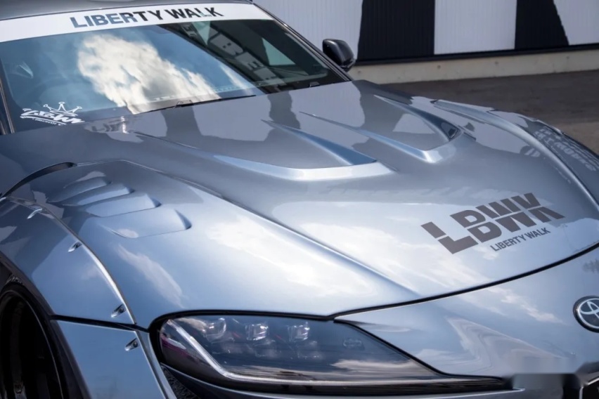 63万拿下3000公里的准新丰田Supra，还能送全套LB套件+气动？