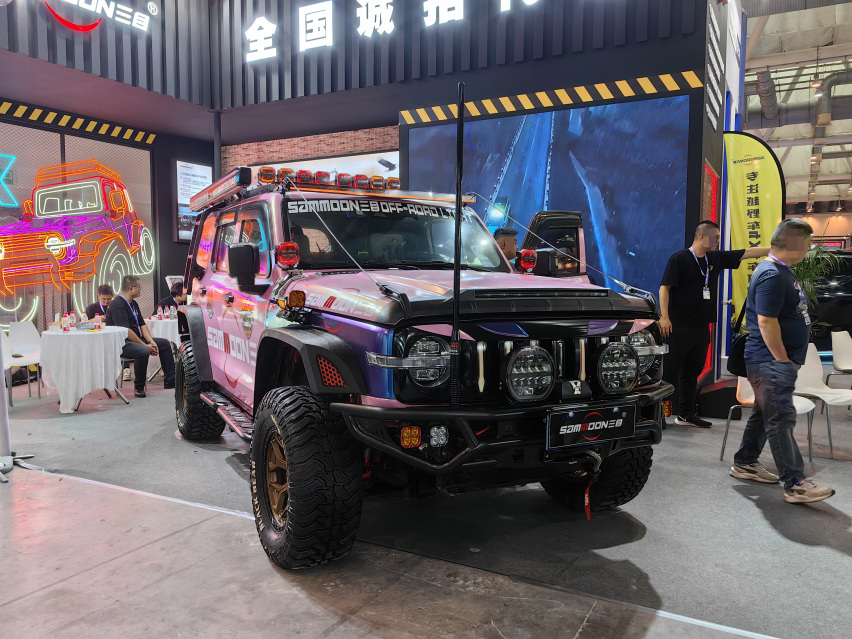直击GT Show改装车展诸多SUV车型，话不多说，上图欣赏。