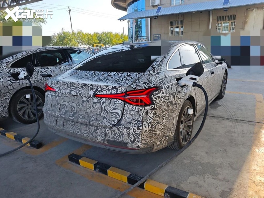 全新红旗H5纯电版曝光！外观内饰都有变化，不是油改电？