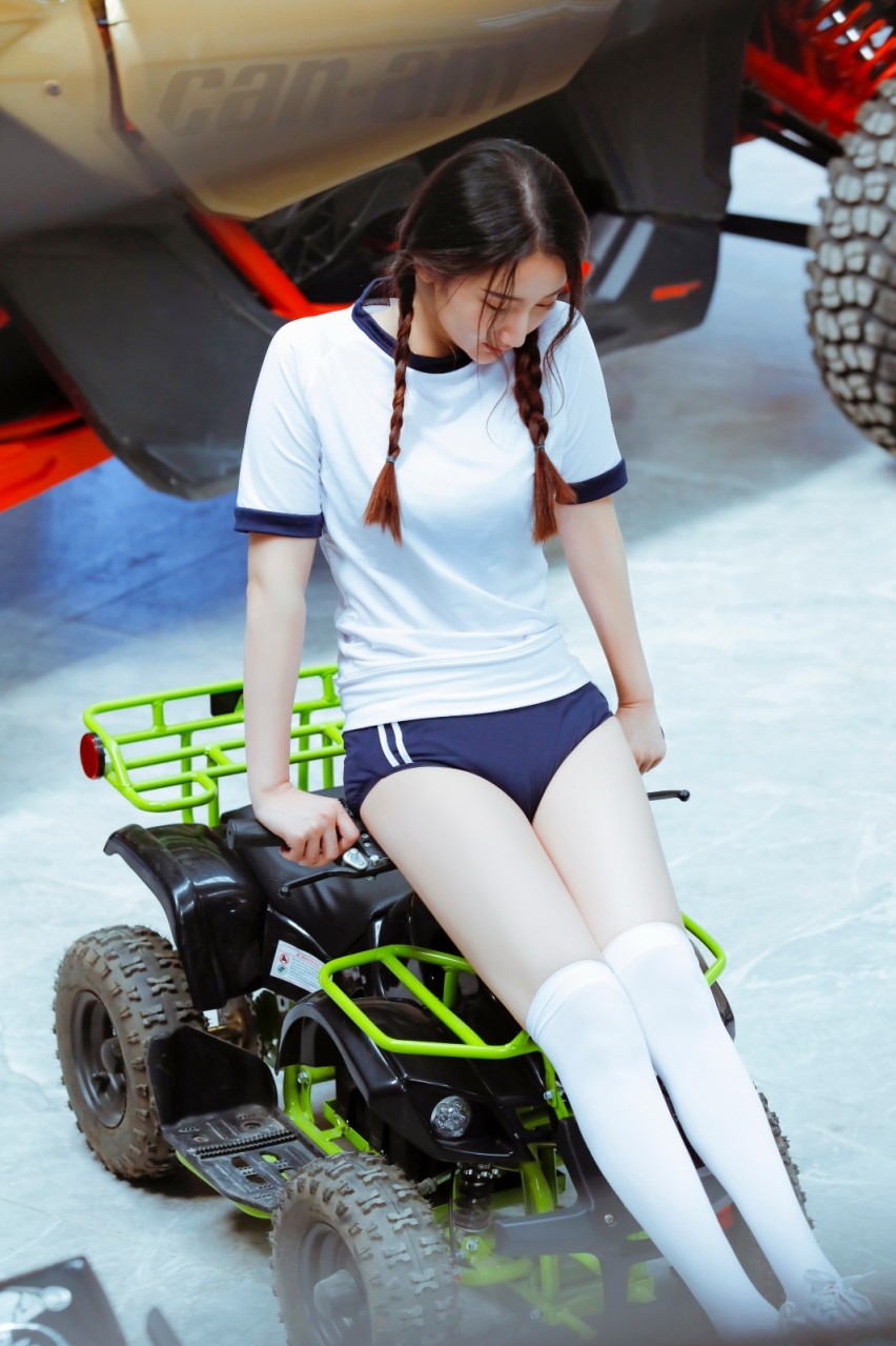 《加98》暴走少女、摩托、改装、还有庞巴迪的大玩具X3！