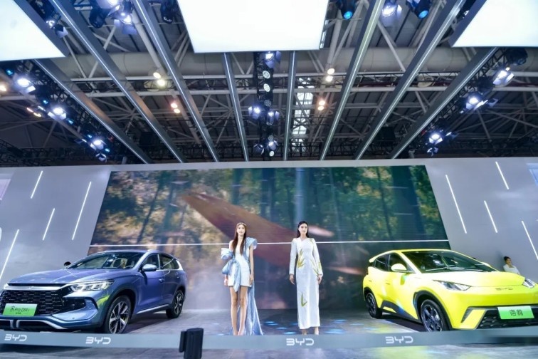 超50个知名品牌齐聚！第43届福州国际汽车展览会6月7-11日见