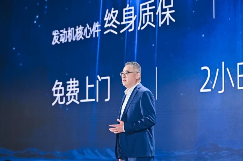 东风天龙KL龙擎3.0燃气新品上市，启动资源市场财富新引擎