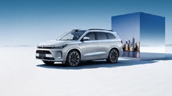 都是增程式大5座SUV，问界新M7和新岚图FREE如何选？