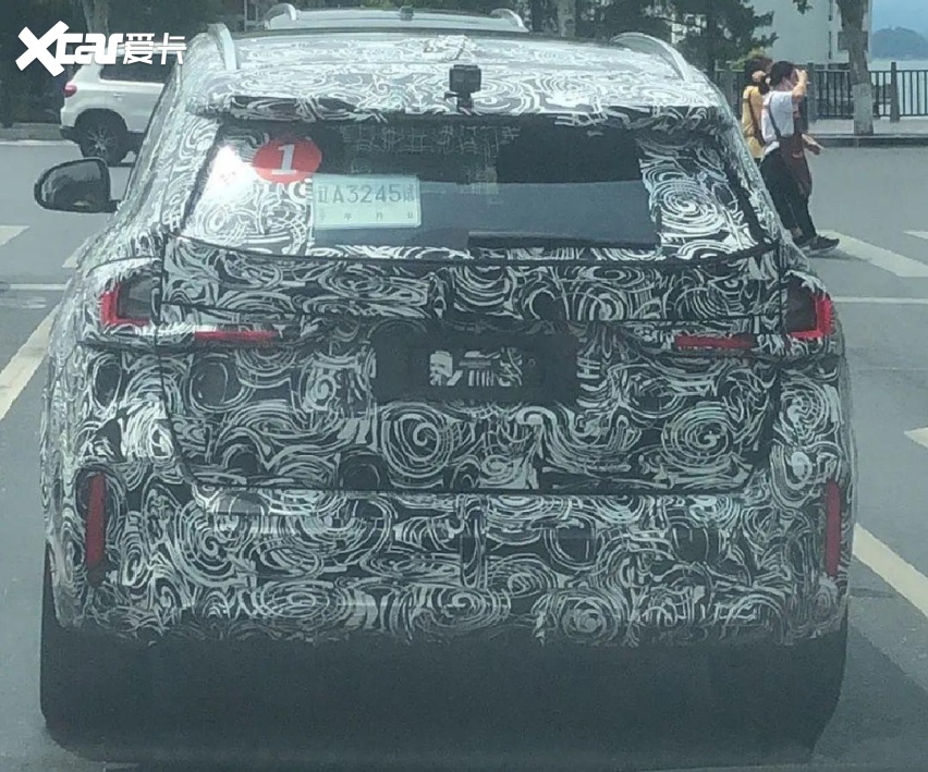 【e汽车】国产新一代宝马X1路试谍照曝光