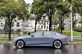 驾驭梦想：BMW i5 从深圳奔赴阿勒泰的壮丽之旅，今天启程！